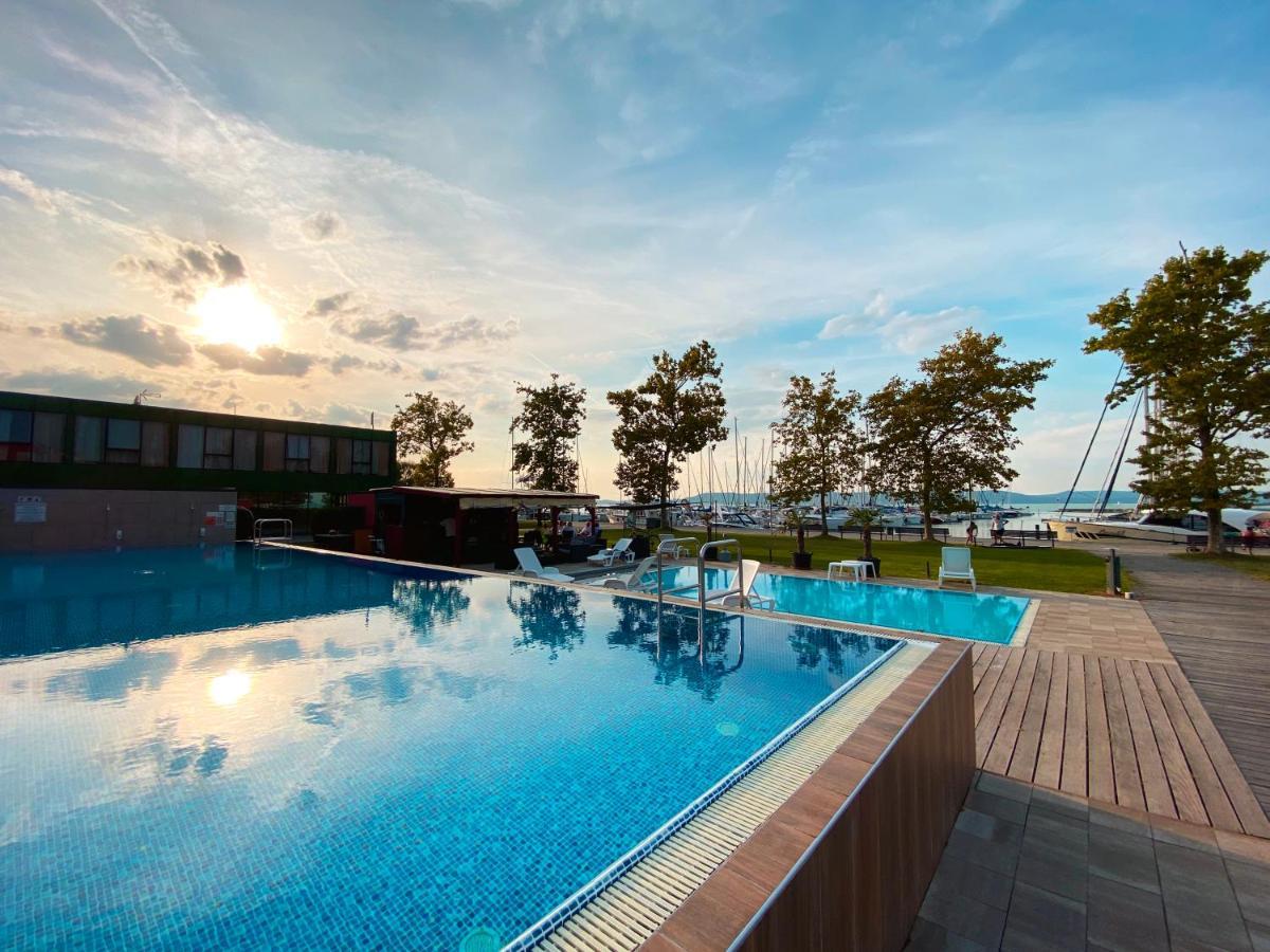 Prime Apartmans Balatonlelle Luaran gambar